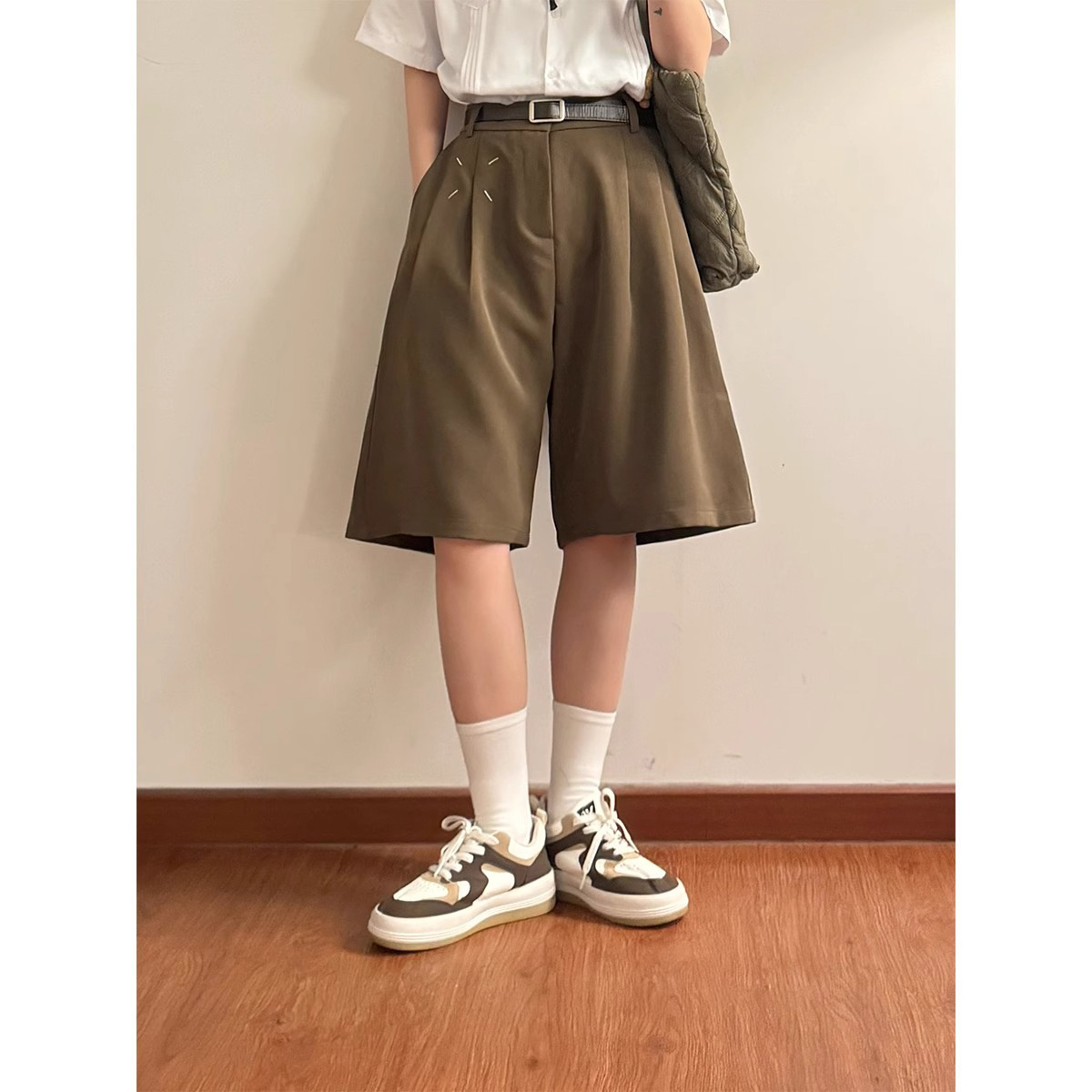 Street Fashion England - Vintage Streetwear Shorts Men Wide Leg