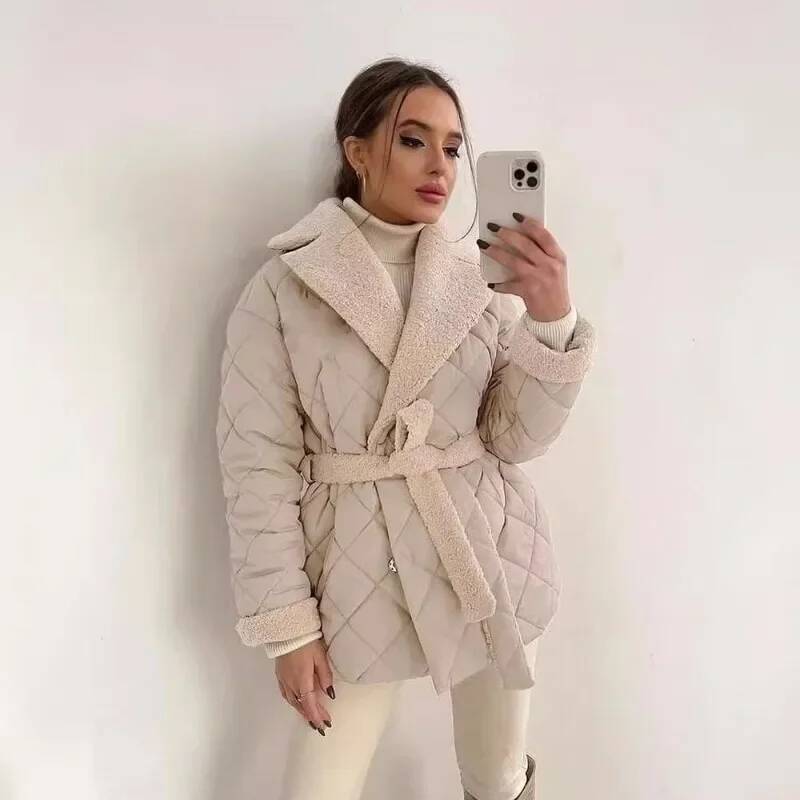 Elegant Quilted With Faux Fur  - Street Fashion England review and price