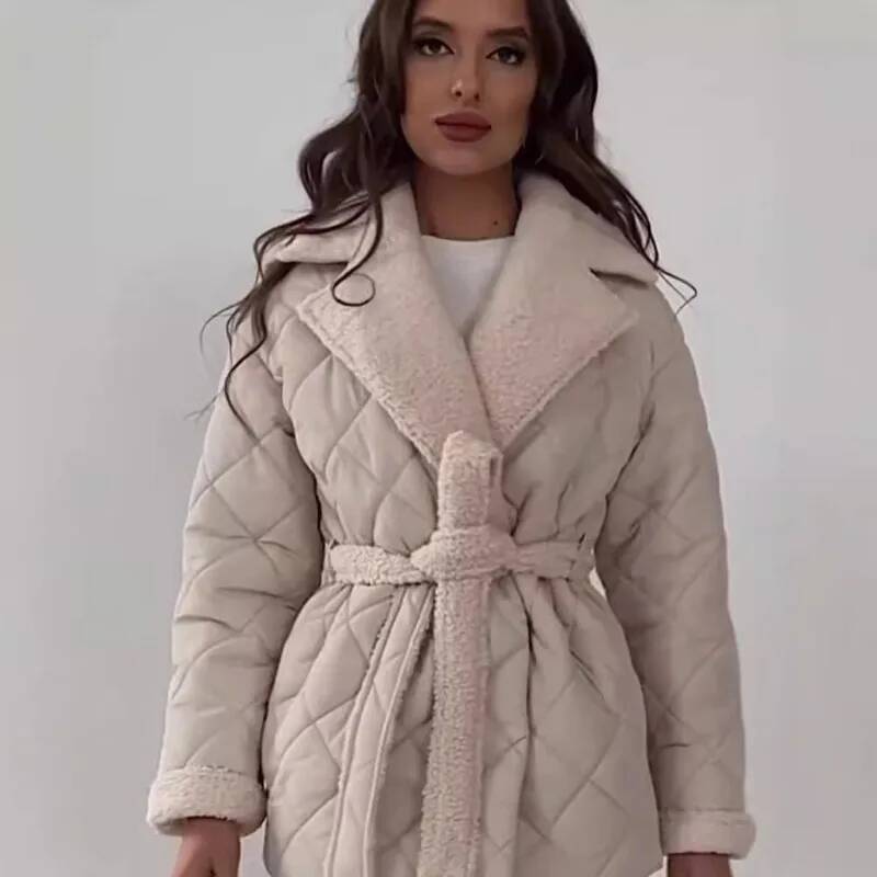 Elegant Quilted With Faux Fur  - Street Fashion England review and price