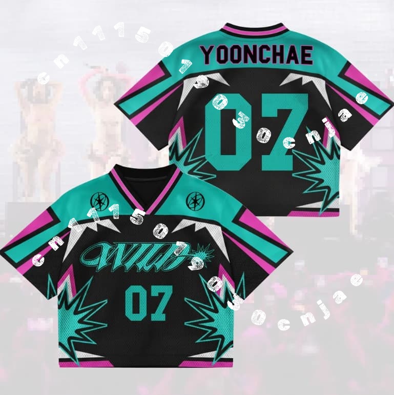 Kpop KATSEYE Lara No.05 Burst  - Street Fashion Kpop review and price